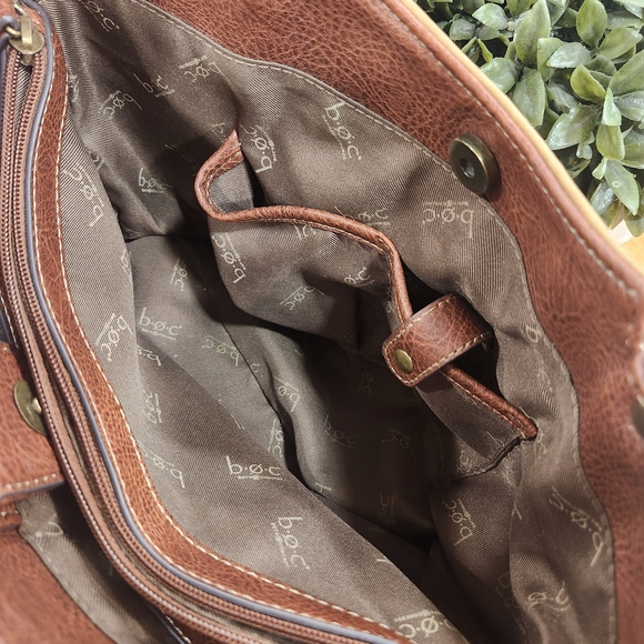 b.o.c. Tan and Brown Shoulder Bag - Picture 2 of 5